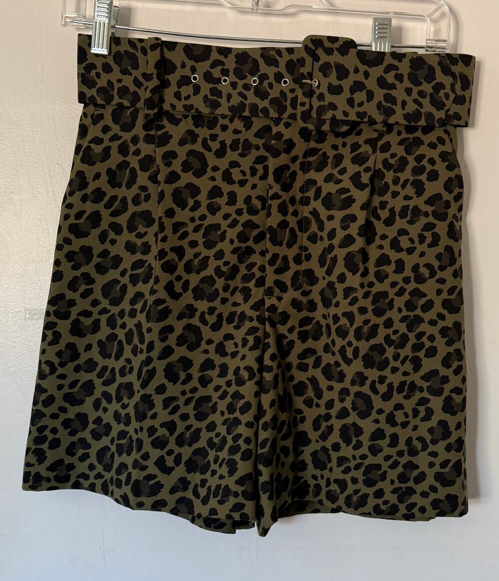 Zara Green Leopard Print High-Waisted Belted Shorts -Size XS